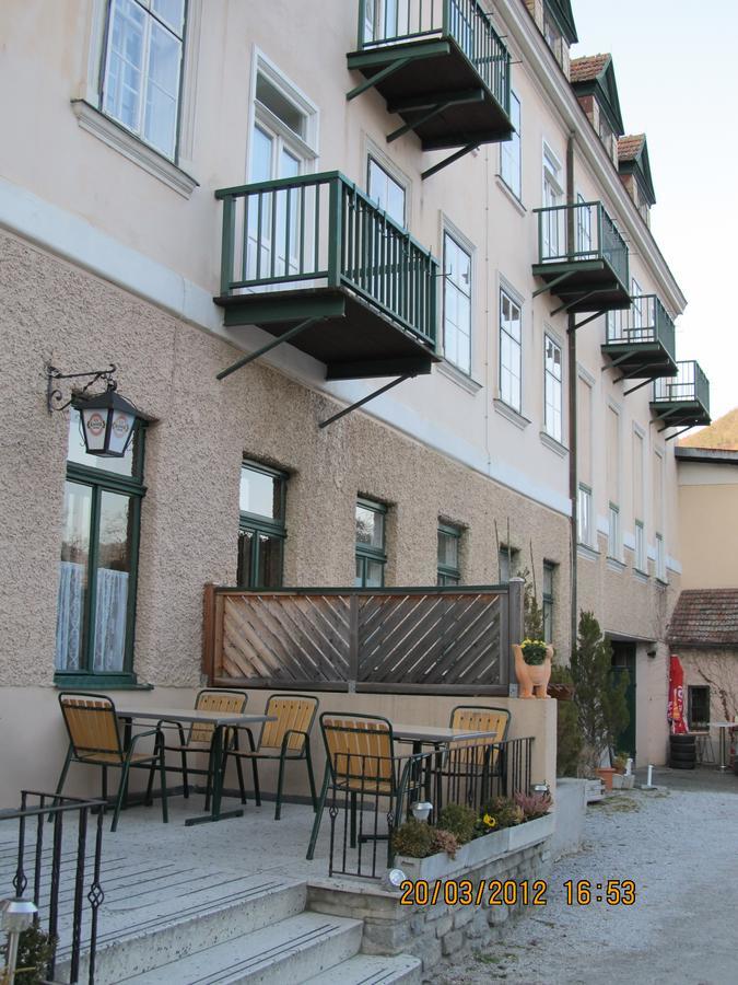 Hotel Restaurant Wachauerhof Spitz an der Donau Екстер'єр фото